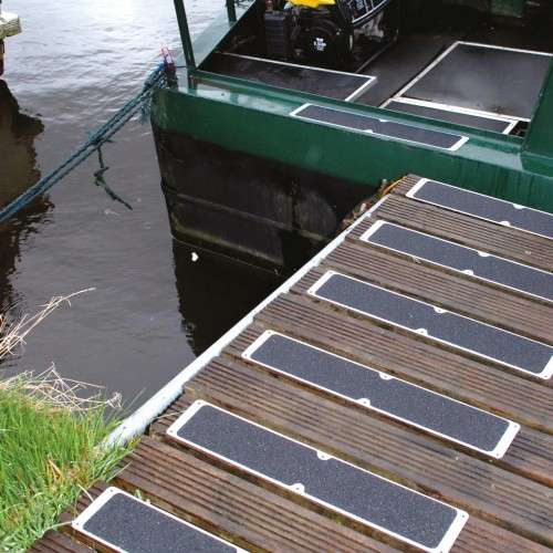 Stainless Steel Treadplates Stair Nosing etc