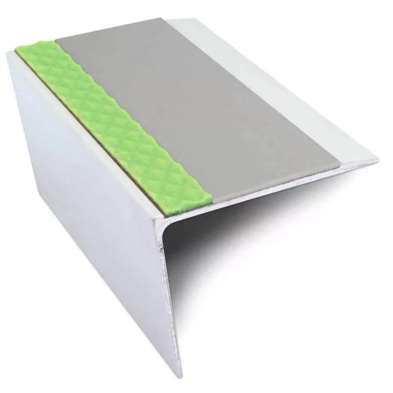 ASL26 67x55mm DDA Compliant Aluminium Non Slip Stair Nosing Edge Trim With Pvc Insert Stair Nosing etc