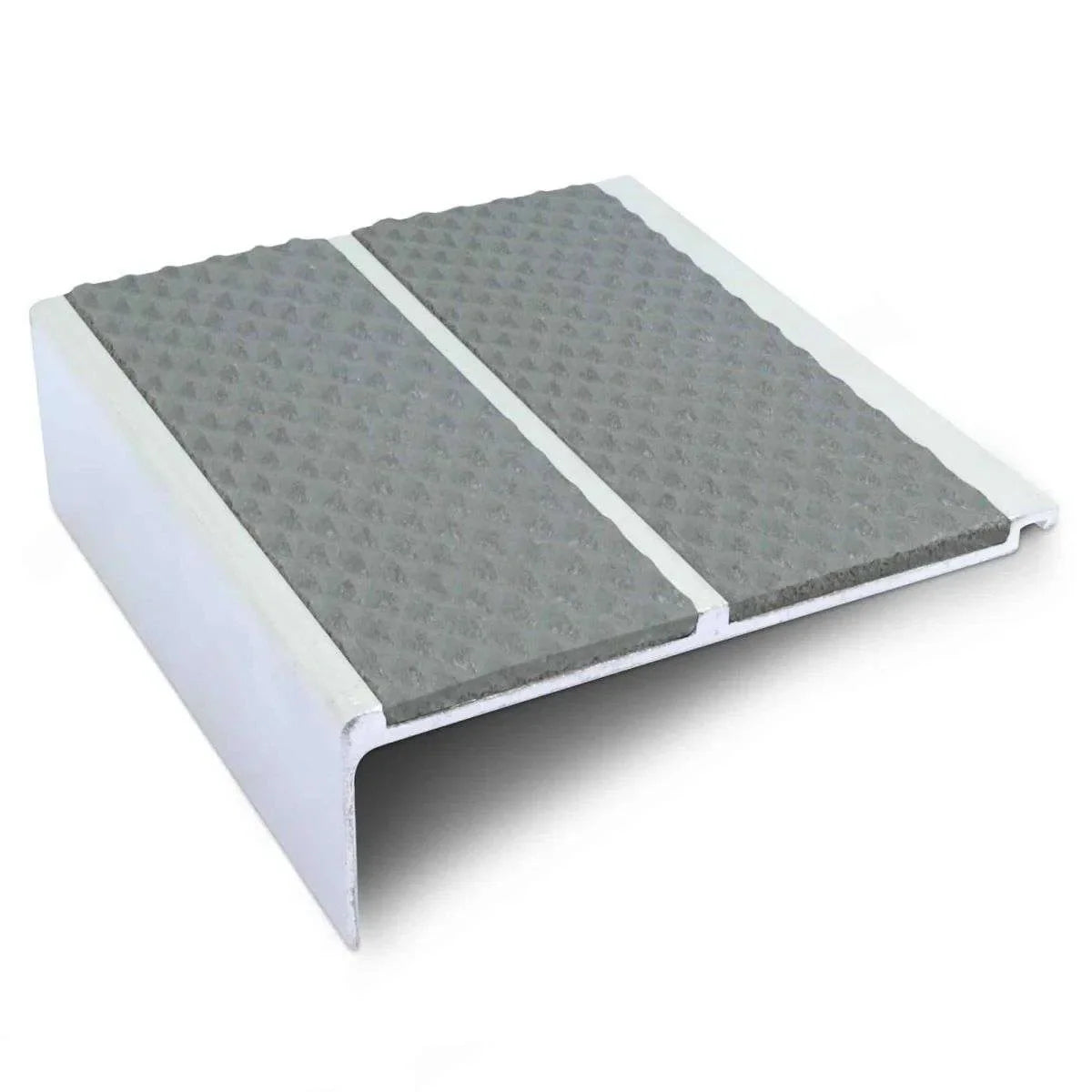 NHD11 – 91 x 32mm – Tredsafe Non Slip Stair Nosing Stair Nosing etc